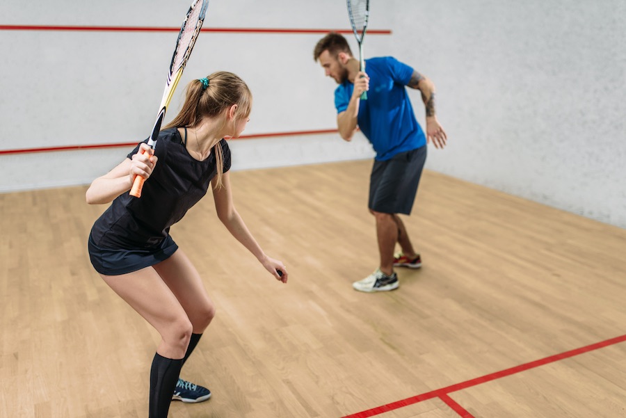 Koppel aan het oefenen training squash