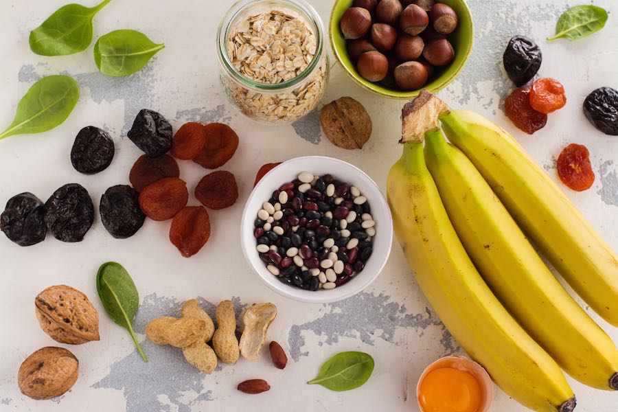 Banaan noten en zaden gezonde leefstijl